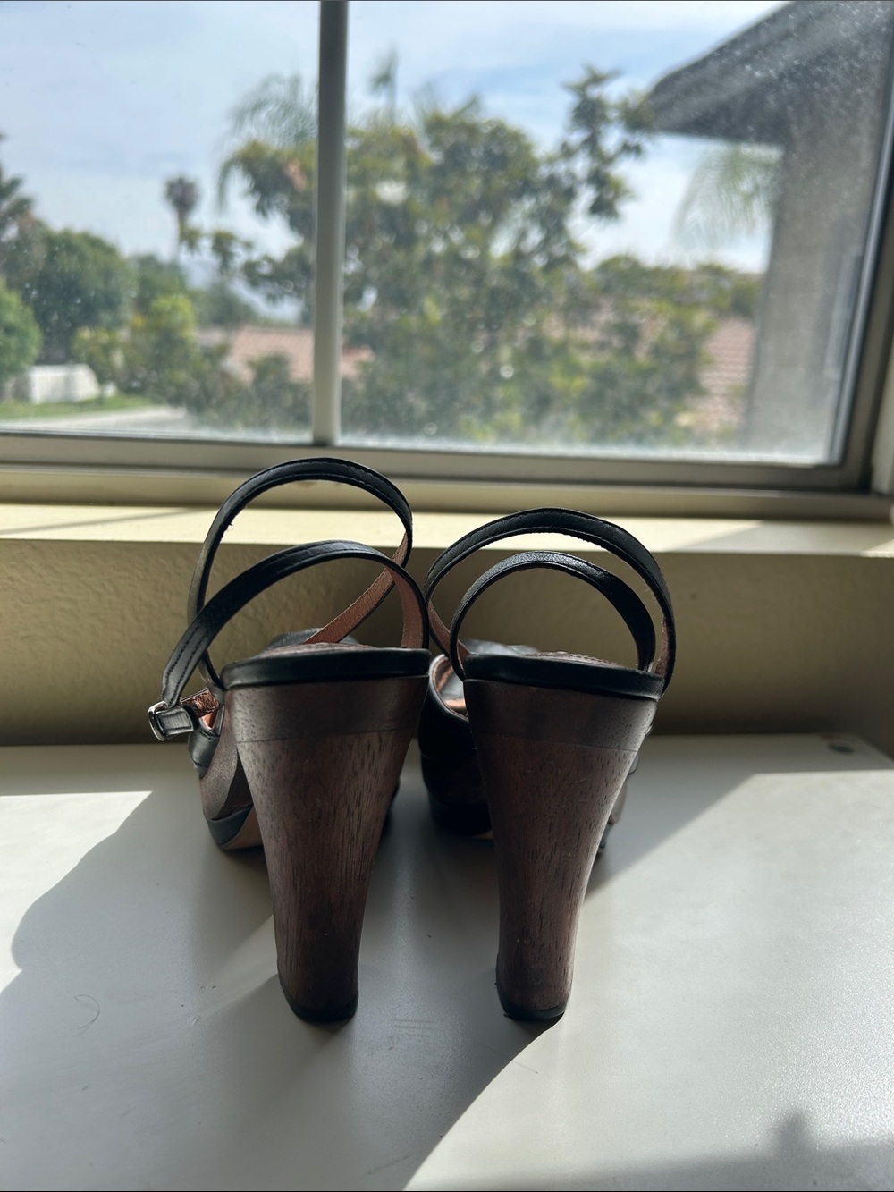 Corso Como Black Leather Peep-Toe Slingback Platform Heels - Picture 4 of 5